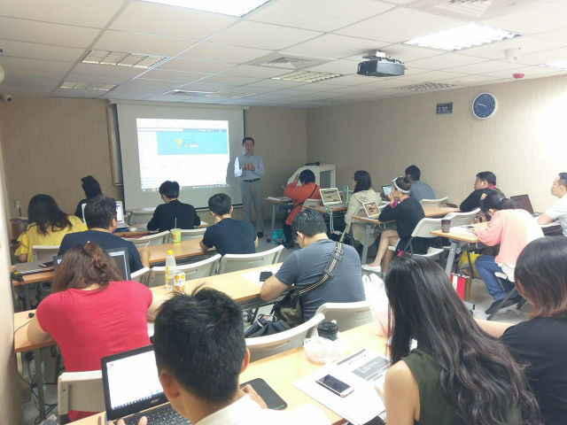江亘松顧問至台中青創會舉辦課程「網路開店實戰篇～第一次做網購就開始賺錢」